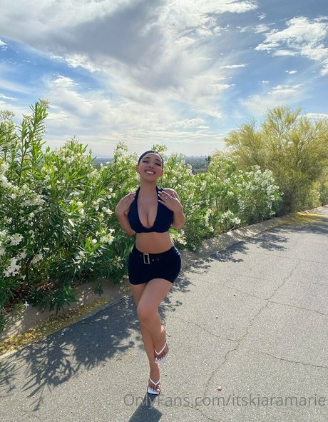 itskiaramarie star nice pics