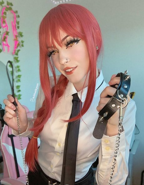 kohaikitsune adult model gallery