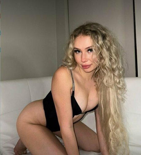 jordanlewis18 pornstar exclusive gallery