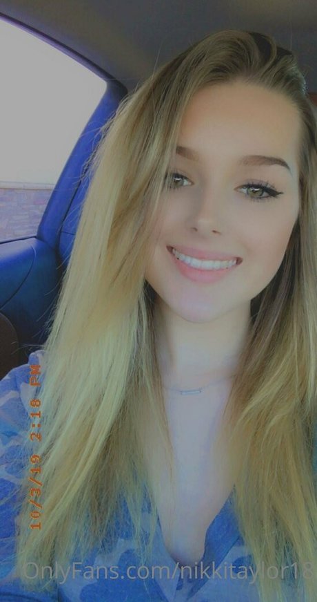 jordanlewis18 pornstar hot photo