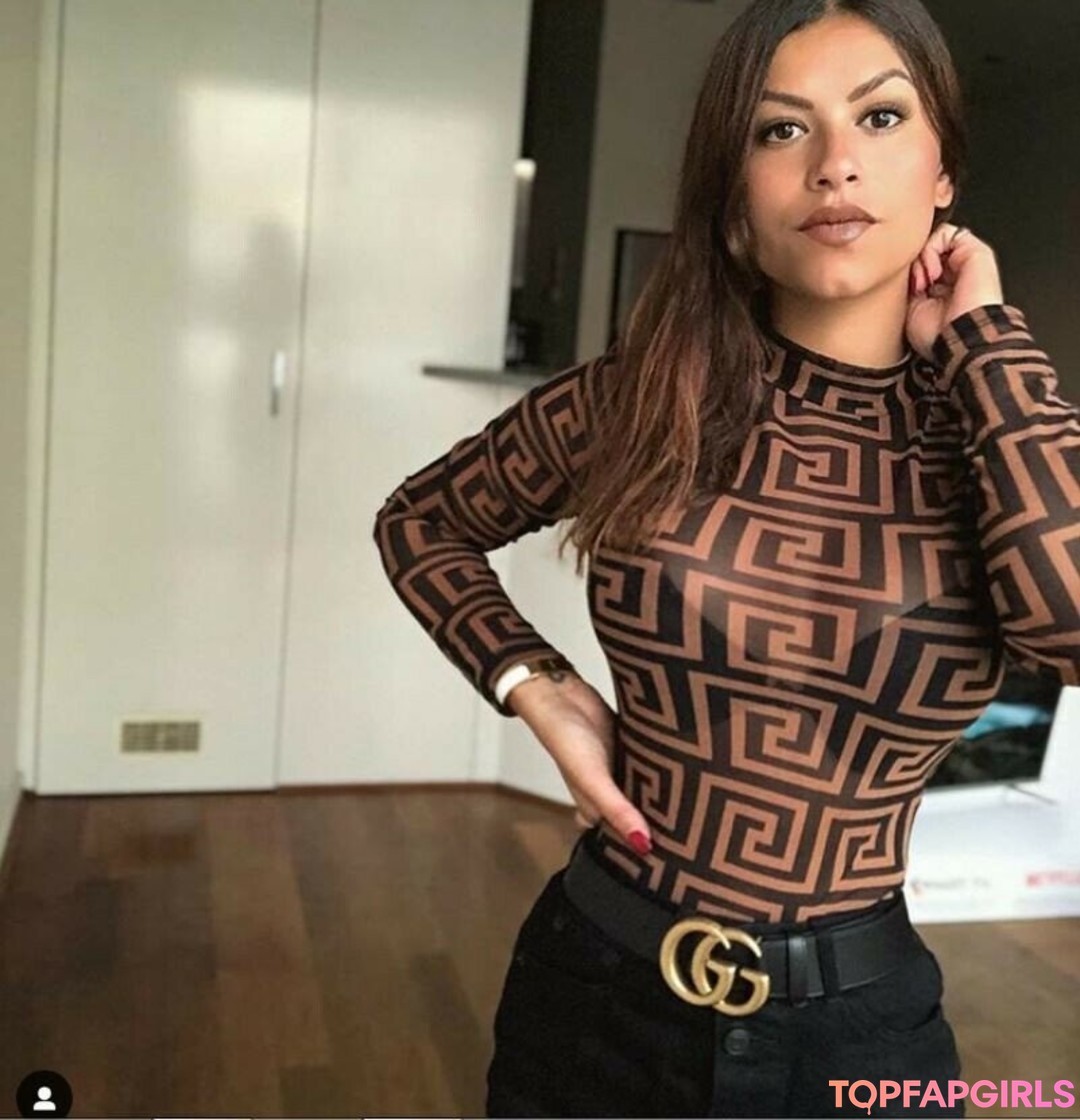 Justine Reine Marie perfect pornstar pic