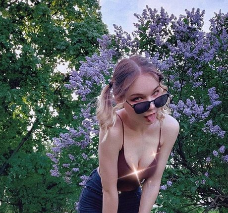 girlfriend onlyfans pretty pictures