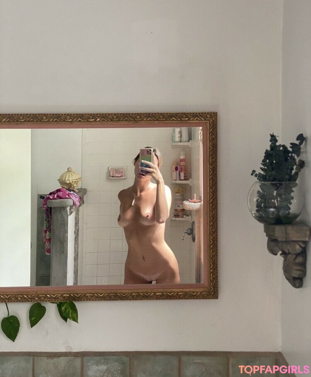 Tyybabyy free star pic
