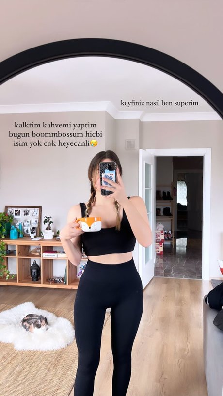 miafitz model nice photo