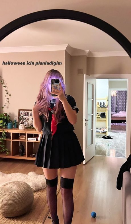 miafitz top profile image