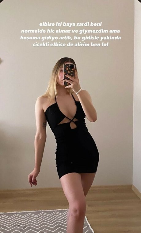 blonde natural onlyfans free sexy pics