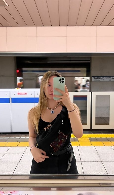 miafitz model images