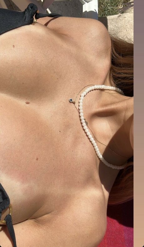 skinny ebony teen onlyfans naked photos