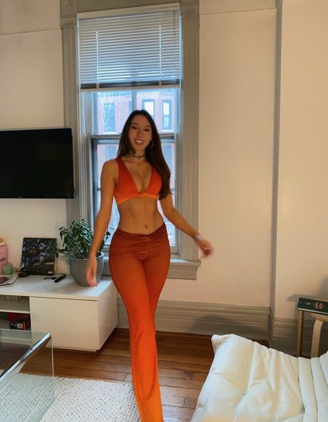 Victoria Lynn Myers model best pictures