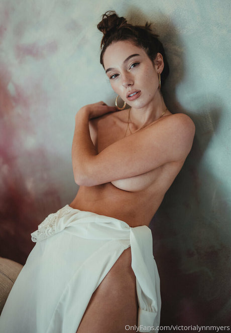 Victoria Lynn Myers pornstar nudes pics