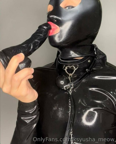 ksyusha meow nude model pic