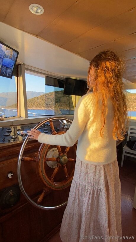 Evaava high quality model gallery