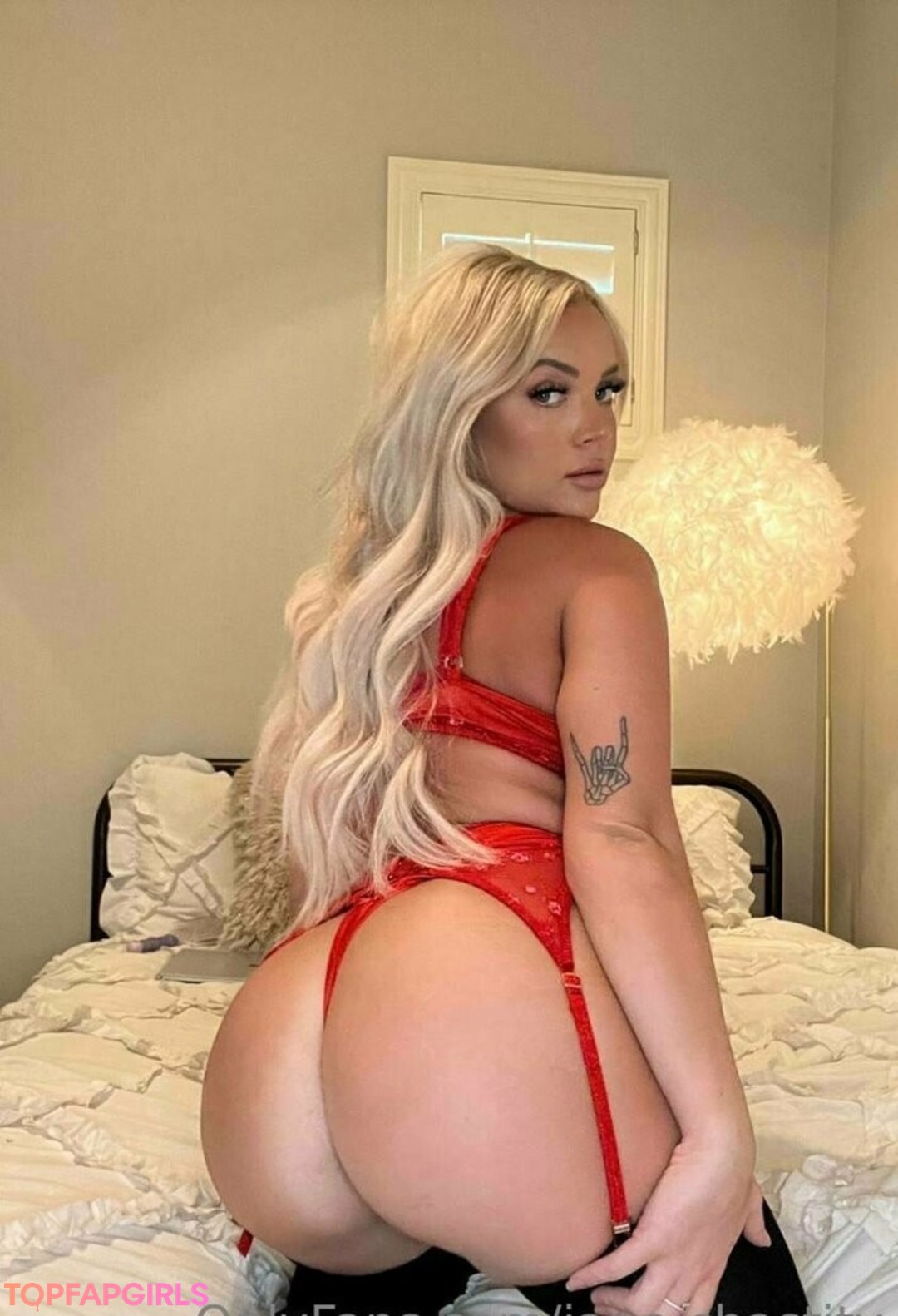 big tits teen onlyfans sexy nude photo