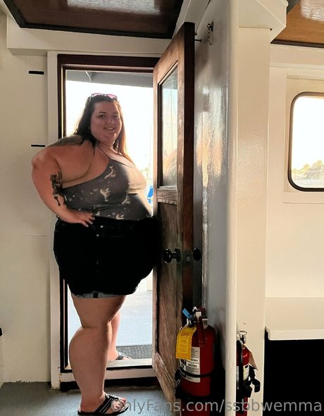 bbc deepthroat onlyfans naked gallery