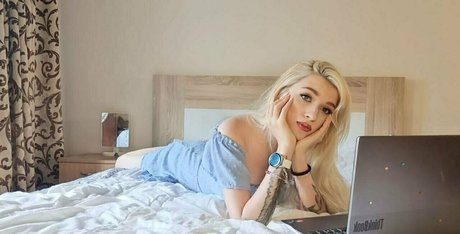 aliyarowefree top pornstar img