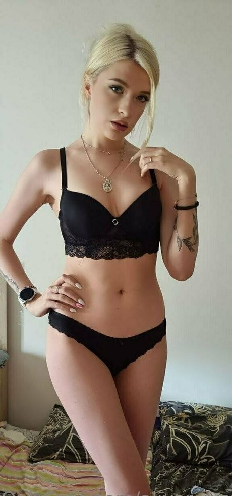 aliyarowefree porn model picture