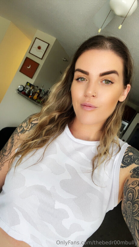 thebedr00mbully star pornographic galleries