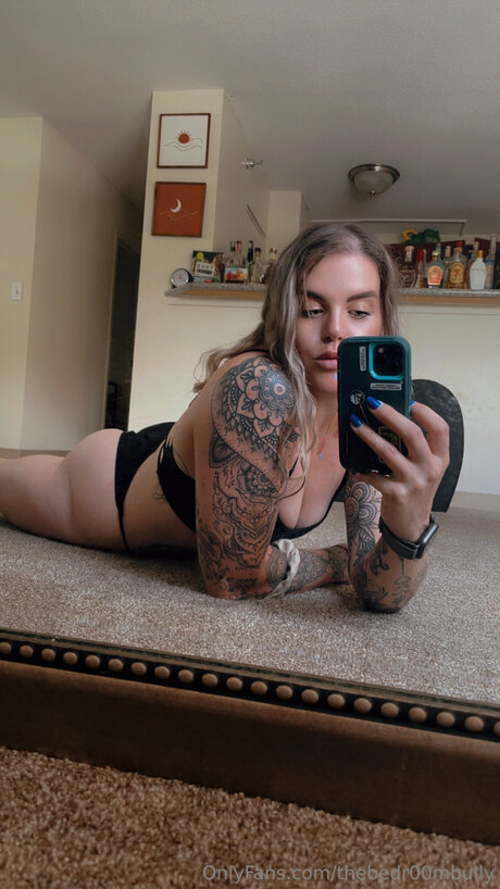 thebedr00mbully star exclusive photos