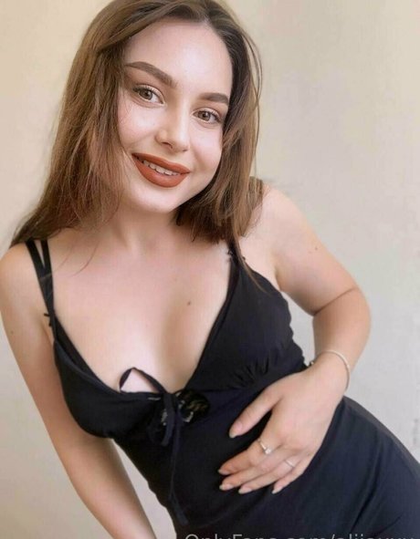 aliiaxxx porn star photos