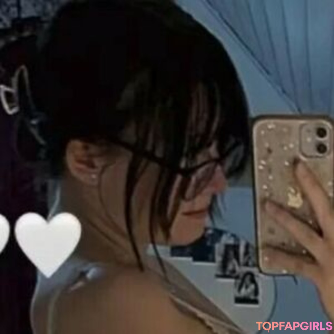 Jouerdis star nudes photo
