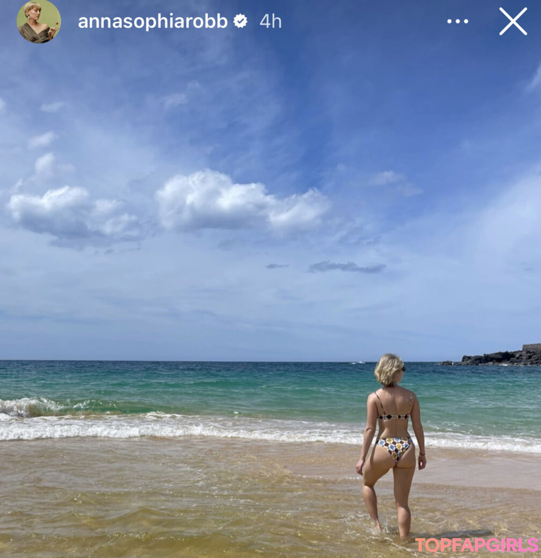 AnnaSophia Robb top actress images