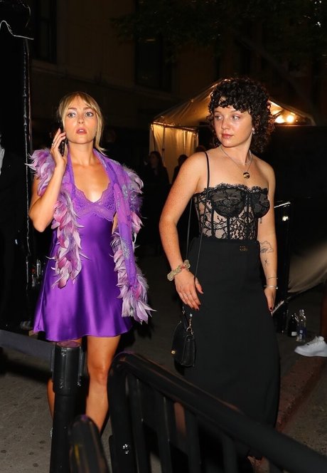 AnnaSophia Robb pornstar adult galleries