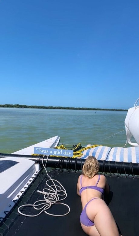 foot onlyfans pretty pics