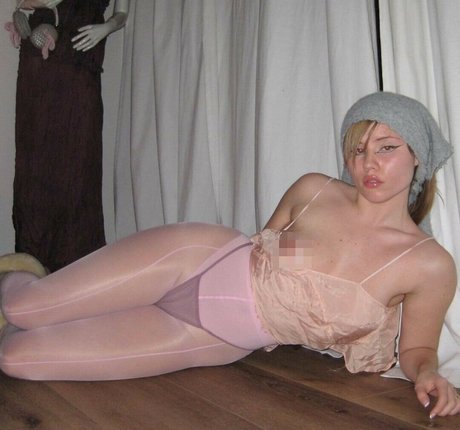 barista onlyfans hot naked img