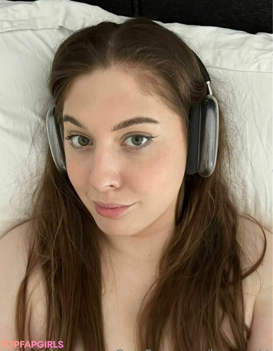 Tallbunnyy art star picture