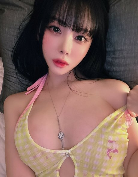 Tangle Dahee pornstar adult galleries