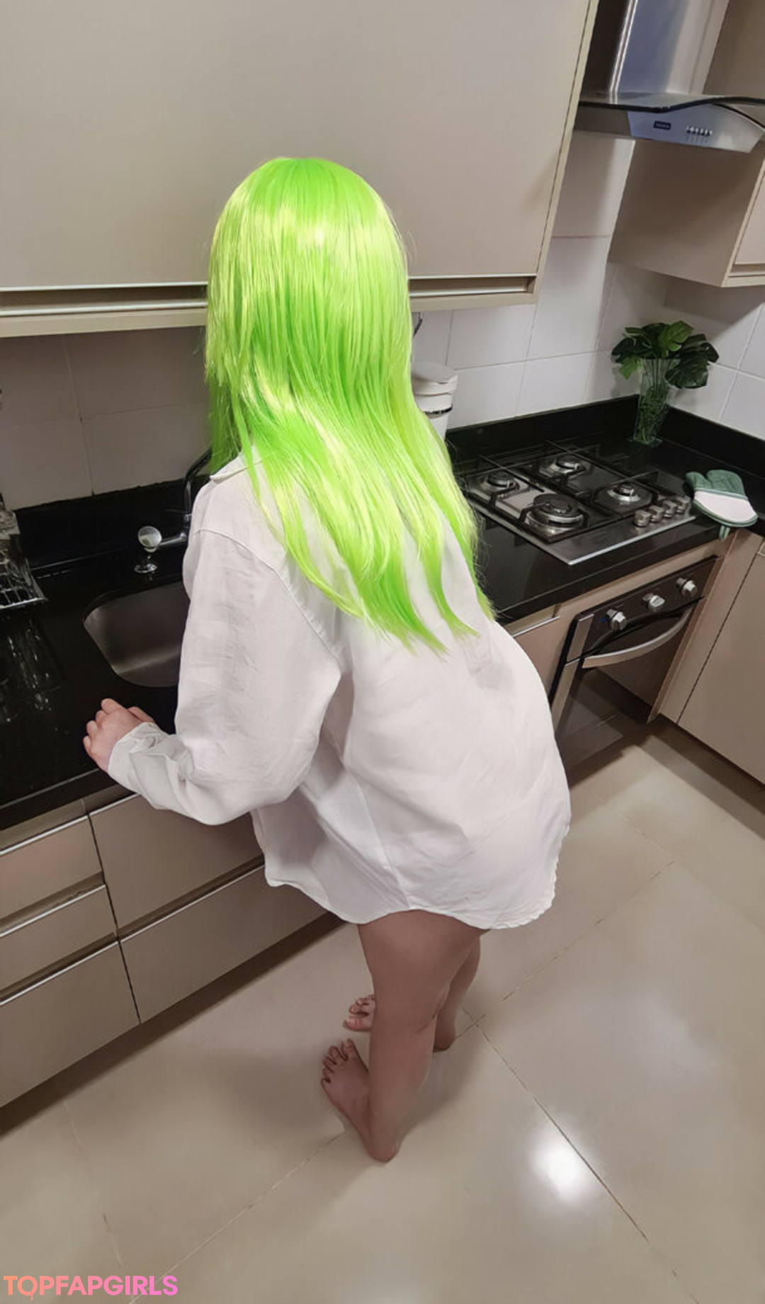 meru rumi star nude photo