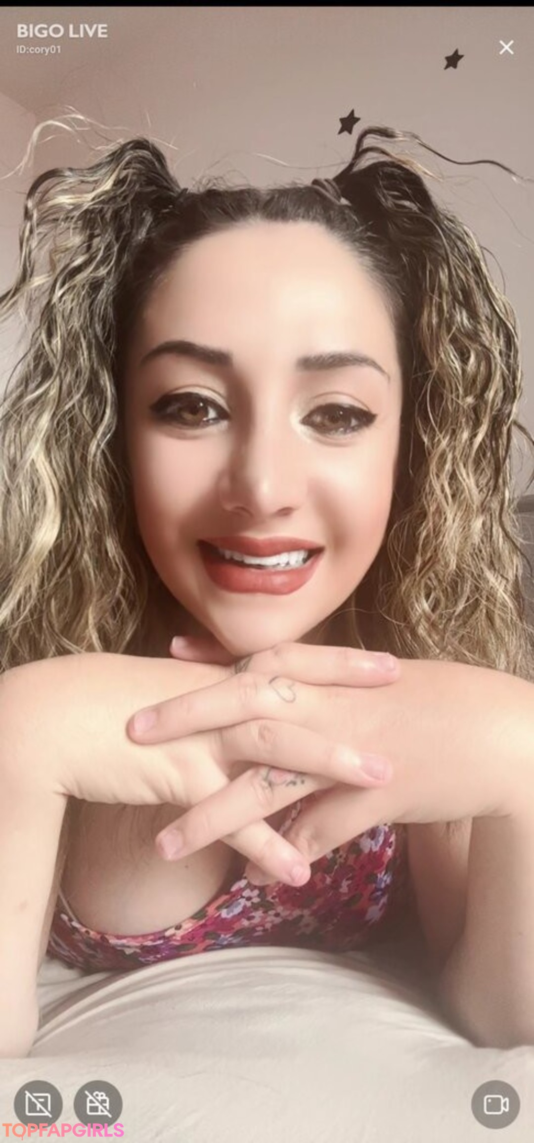 Corinnesposito97 star art img