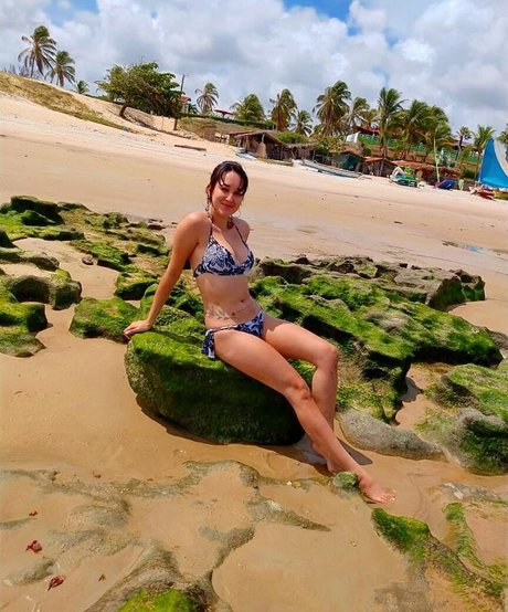 _leticialopes10 top profile image