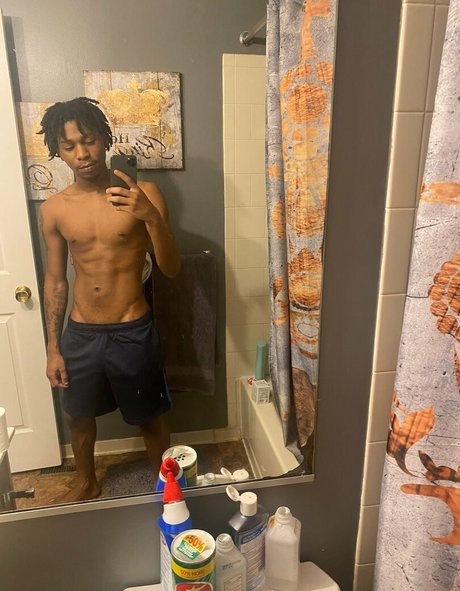 teemurda naked model images