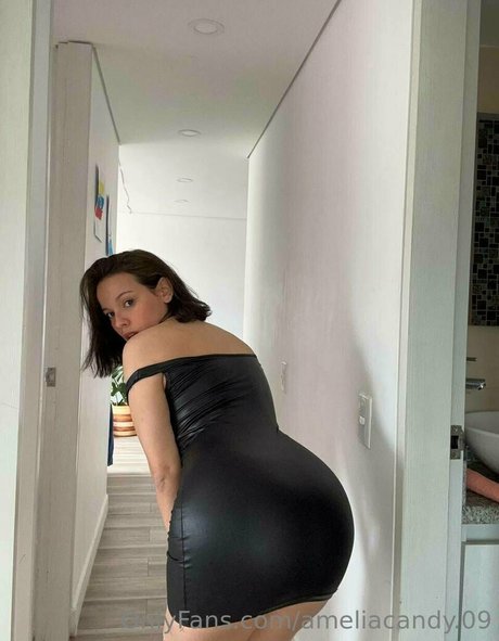 lesbian anal strapon onlyfans exclusive gallery