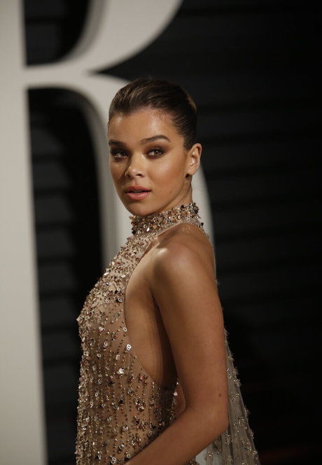 Hailee Steinfeld top profile image