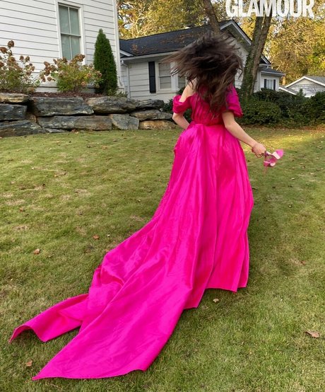 tiny onlyfans beautiful picture