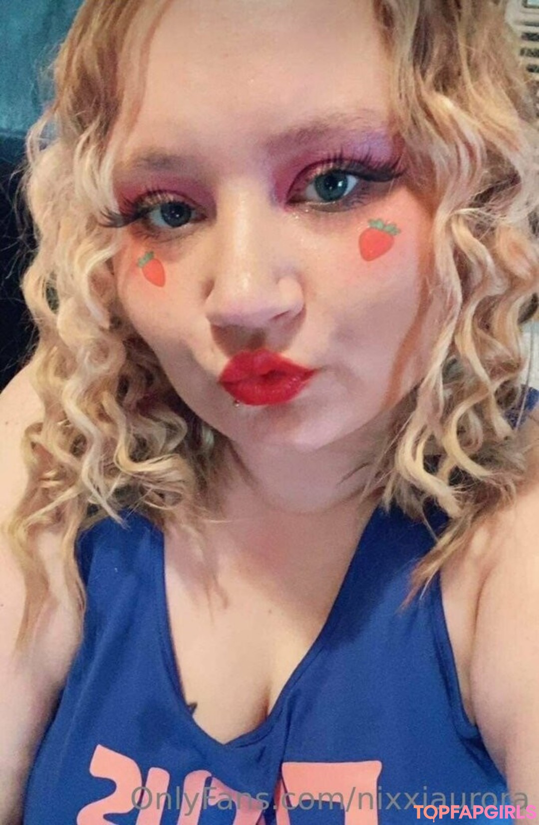 nixxiaurora pornstar pretty pic