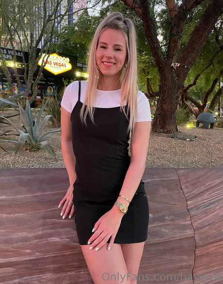 asian onlyfans pretty photos