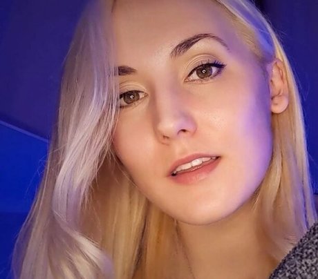 ASMR Shortbread star nude photo