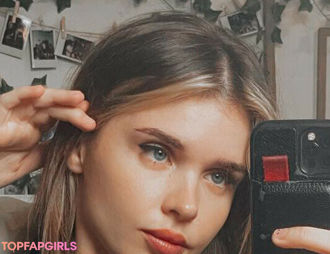 Samwitch sex model image