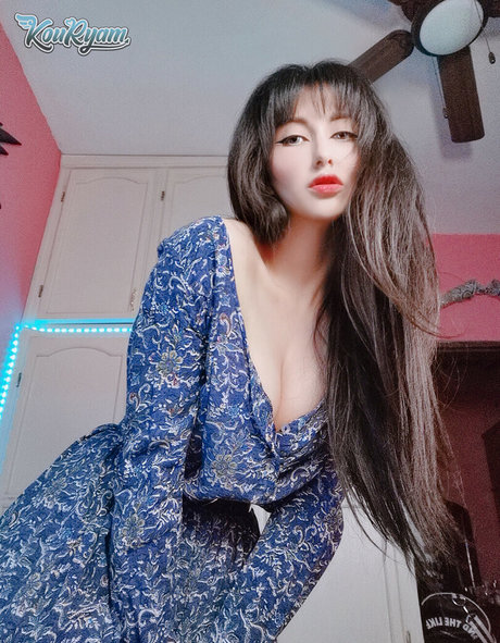 thigh high socks onlyfans hot sexy pics