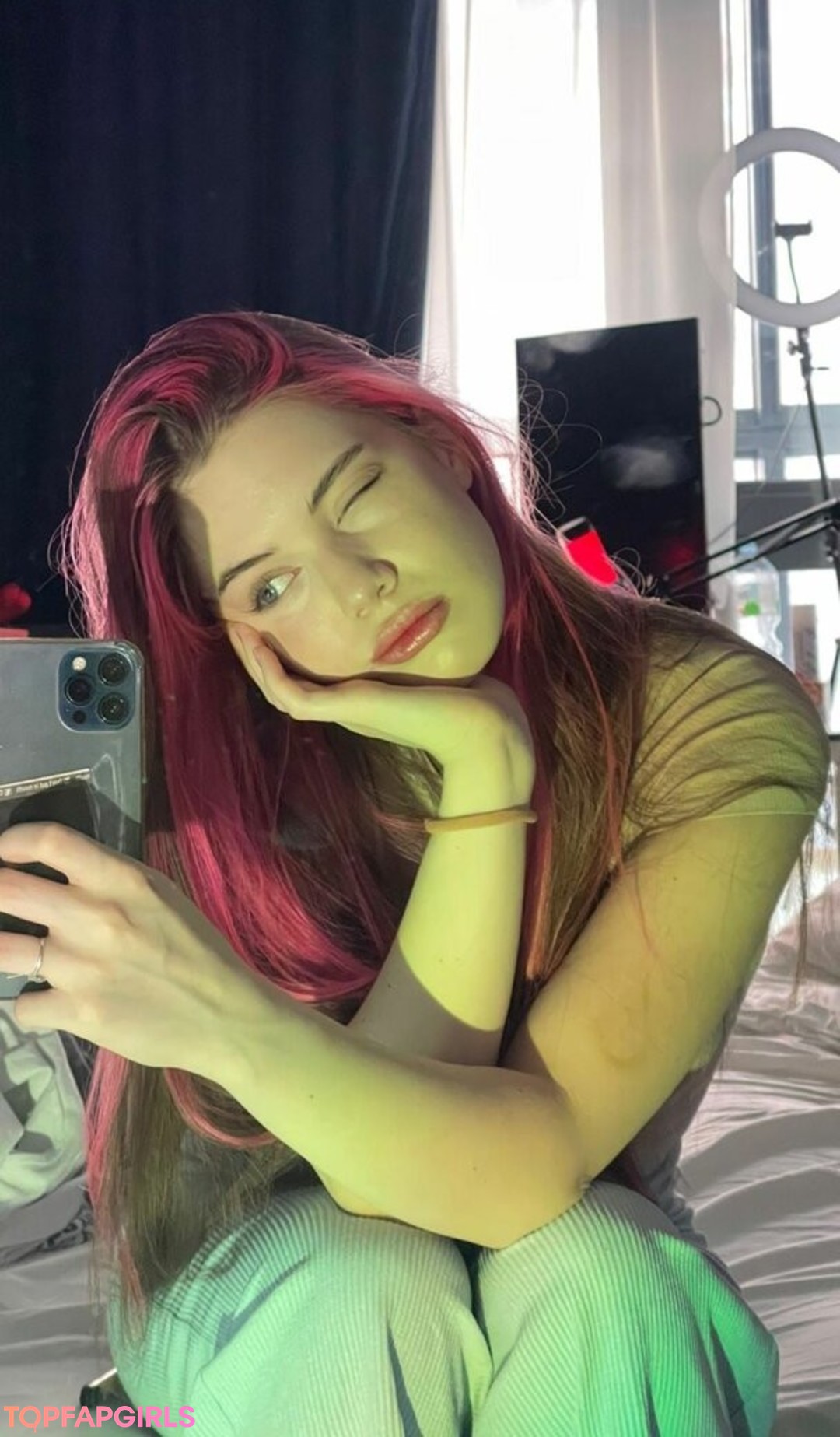 smile onlyfans sexy nudes image