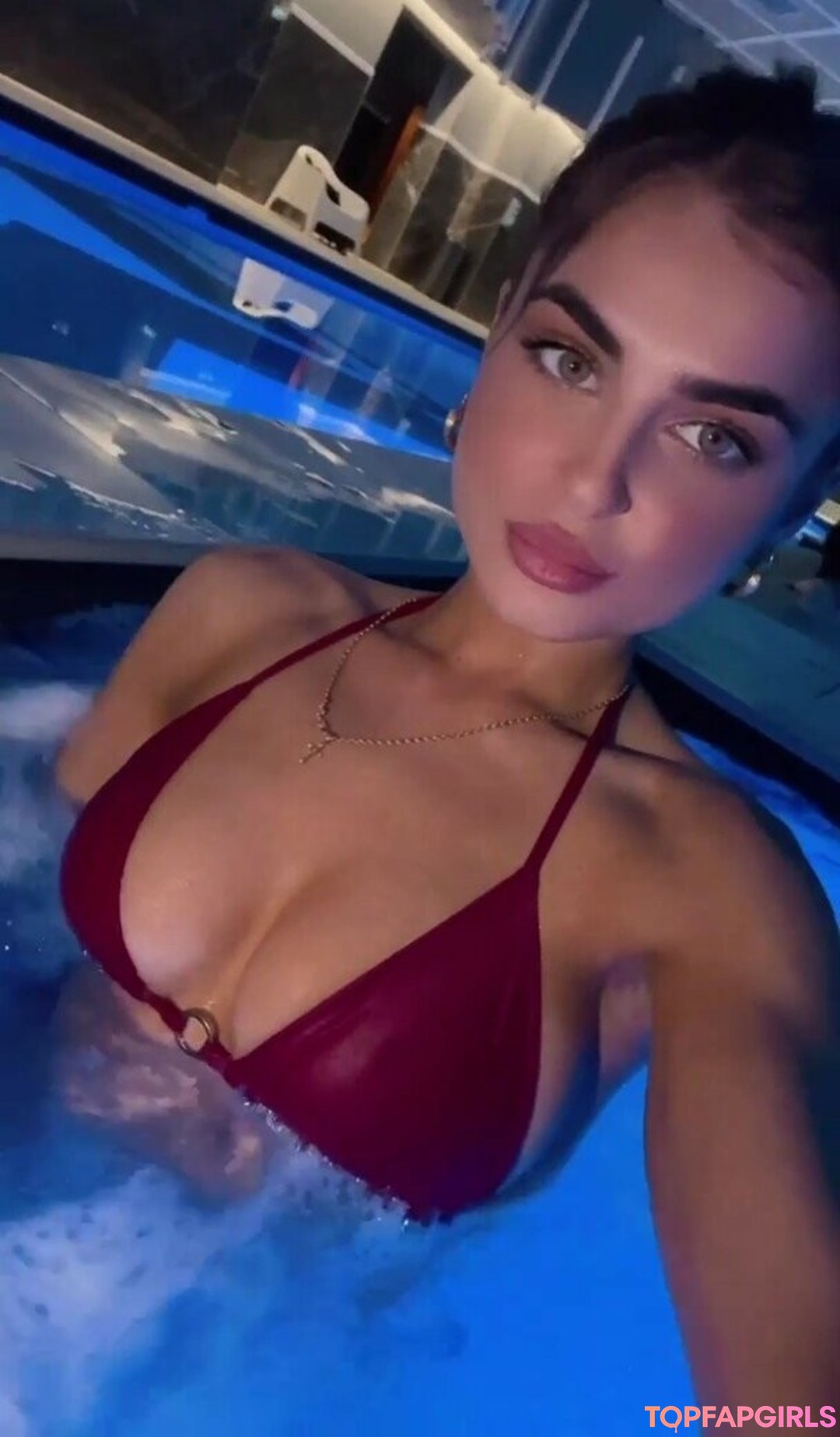 Rhiannon Kyra nude model gallery