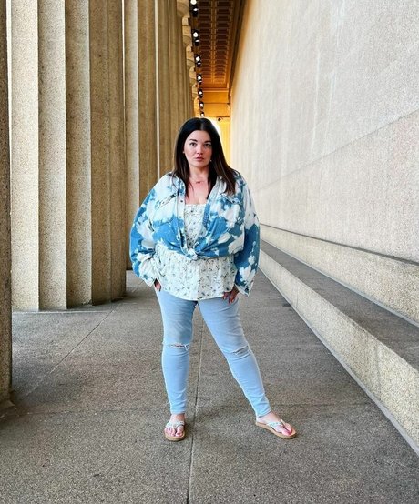 latina maid onlyfans beautiful xxx picture