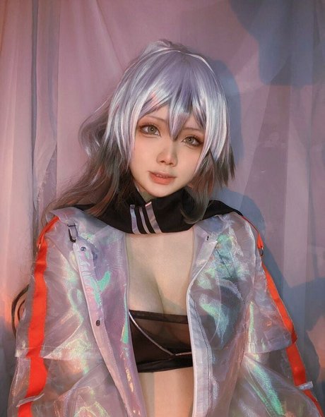 NotShiorii model high quality pics