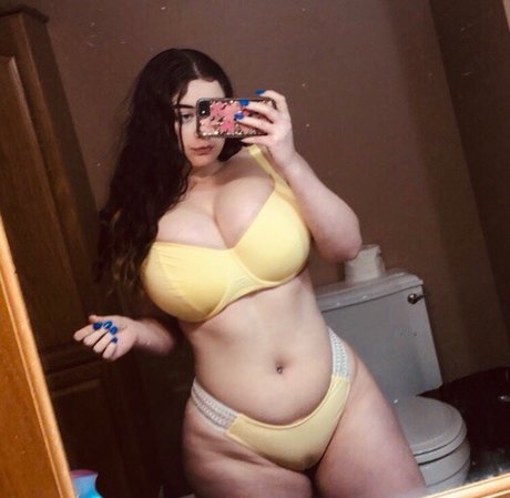 _Laura jo star top image