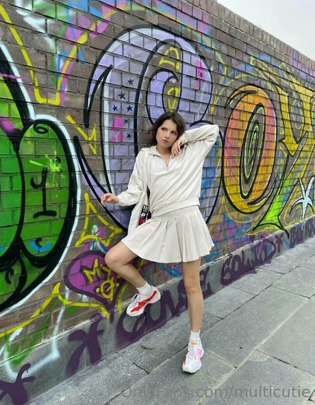 multicutie best star pic