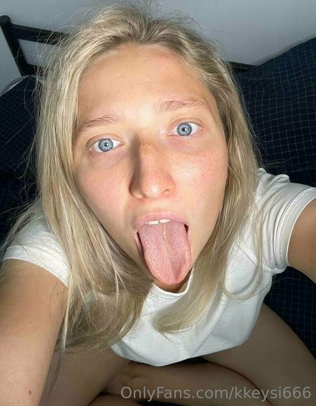 down onlyfans pornographic archive