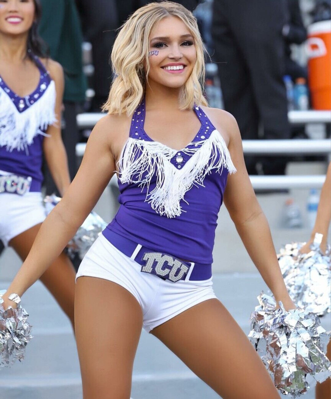 Sexy Cheerleaders star hot photo
